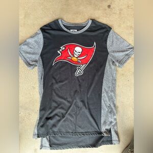 NFL Team Apparel buccaneers Shirt